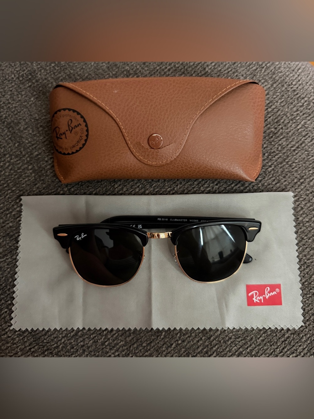 RAY-BAN CLUB MASTER CLASSIC